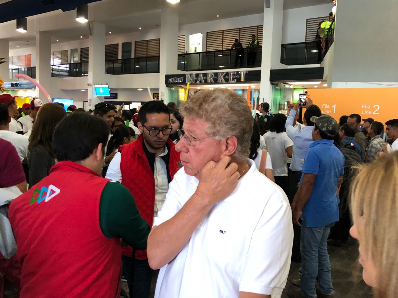 El publicista Carlos Alazraki.