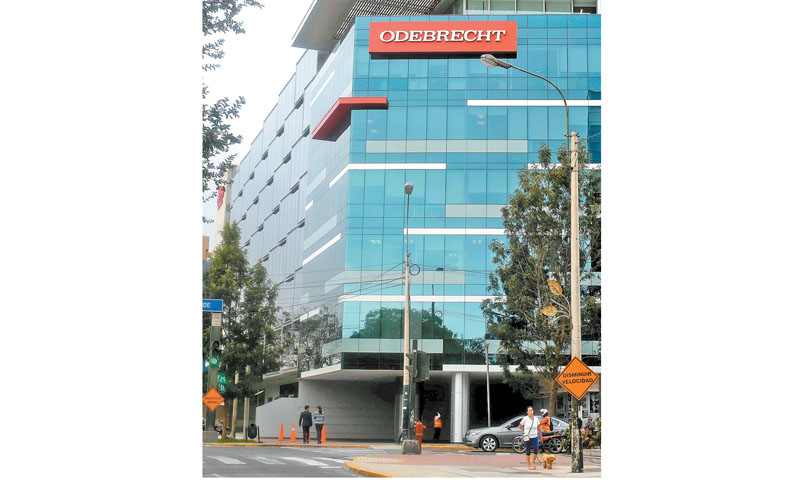 El SAT ya va por Odebrecht
