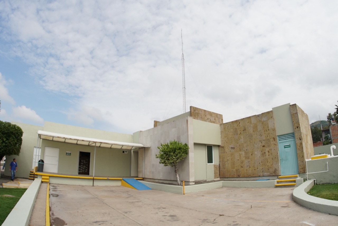 IMSS ampl&iacute;a y mejora instalaciones m&eacute;dicas en P&eacute;njamo