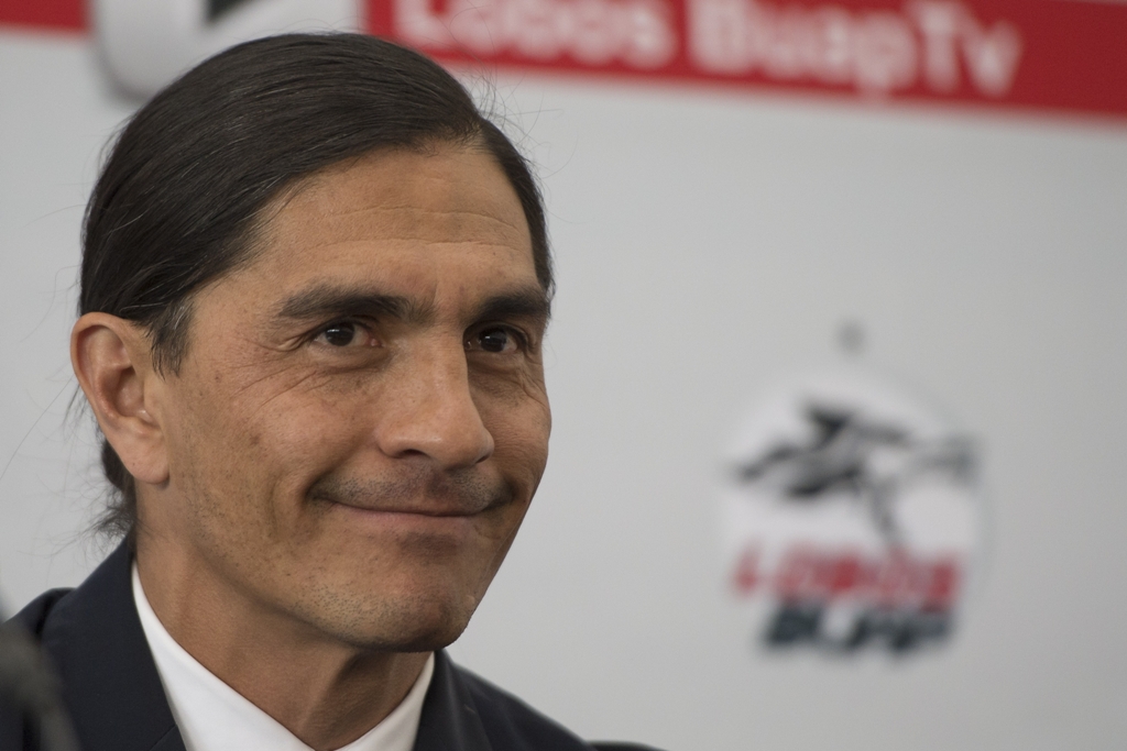 Francisco Palencia asume un nuevo reto, la dirección de Lobos BUAP