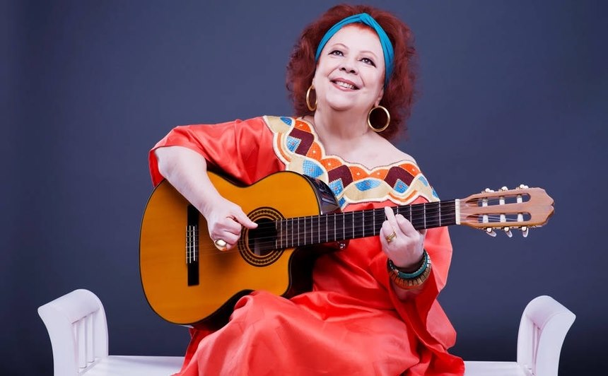 Muere Beth Carvalho, la Madrina de la samba, a los 72 años
