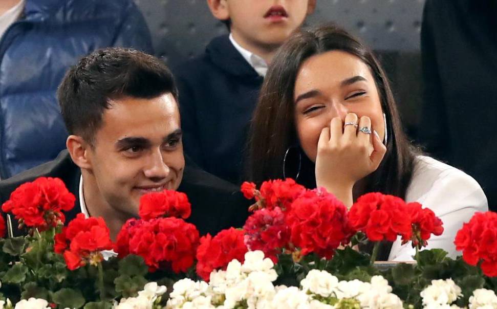 Jugador del Real Madrid es novio de la 'youtuber' Marta Díaz