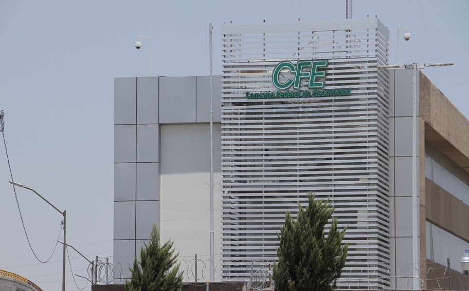 CFE : Moody's le cambia perspectiva de calificaci&oacute;n a negativa