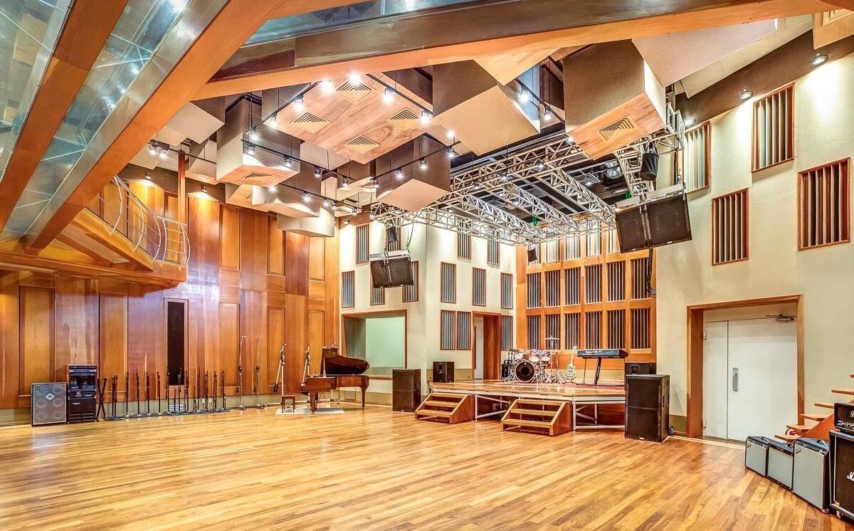 Victoria Records el estudio top de Latinoamérica está en Monterrey
