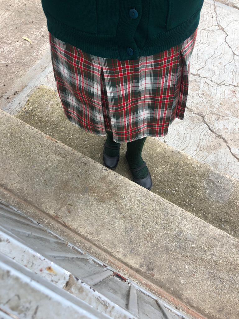 Este es el uniforme que Paloma necesita. Mariana Ramos.