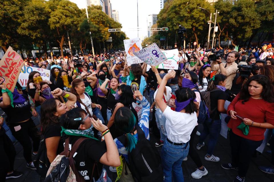 Resultado de imagen para marcha feminista cdmx