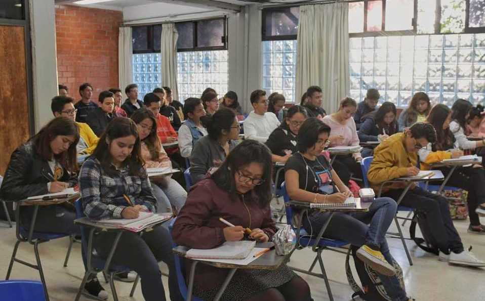 Prepa 5 de la UNAM regresa a clases tras 18 días de paro