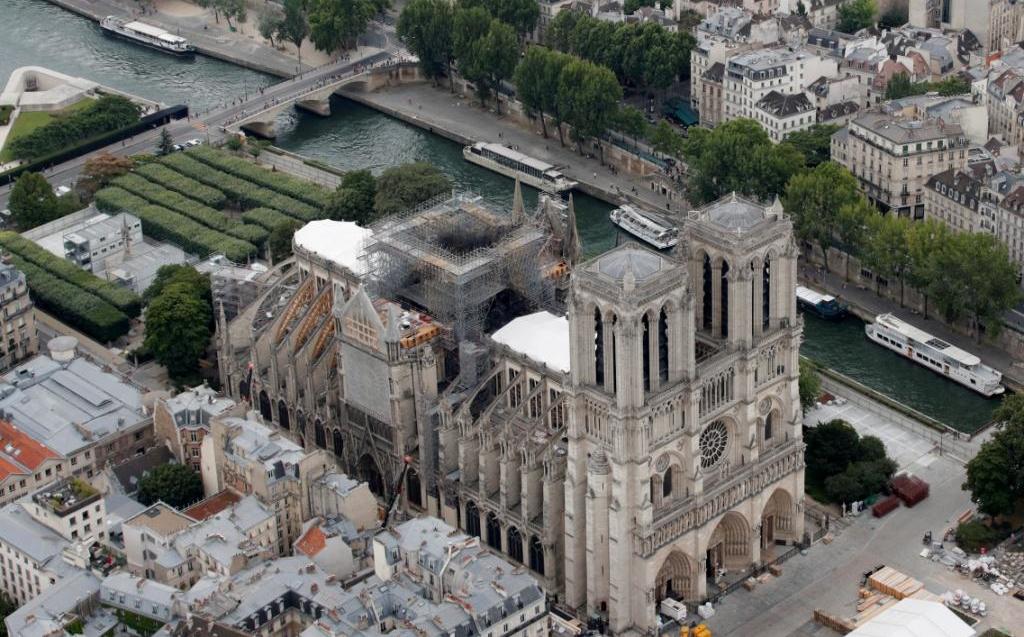 Notre Dame. Por ahora, lo importante es la estabilidad del monumento Grupo Milenio