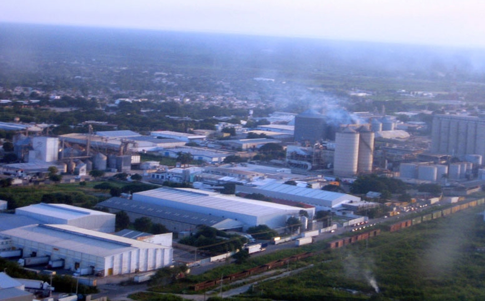 Industriales de Toluca inician plan emergente para reubicar personal