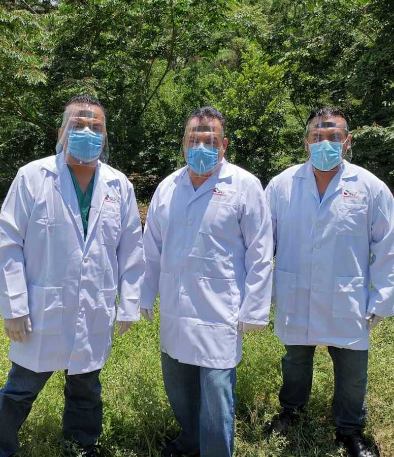 Jugador de americano combate el coronavirus en la Huasteca Potosina (Cortesía)