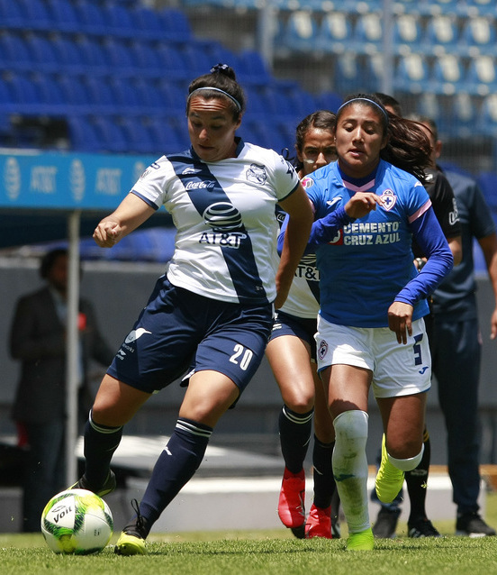 Mirelle Arciniega, jugadora del Puebla (Imago7)