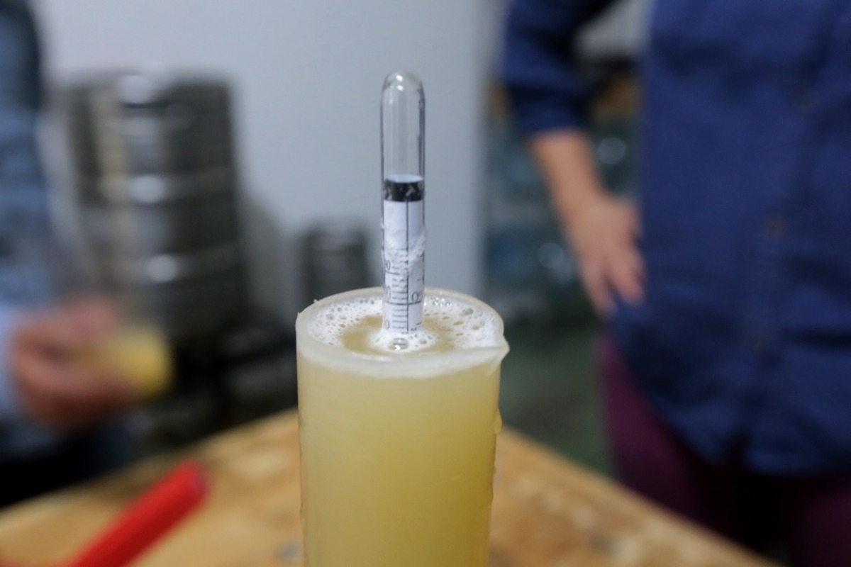 Existen productores independientes que crean productos artesanales