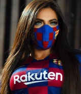 Miss Bum Bumm, destrozada por la posible salida de Messi del Barcelona (Instagram @suzycortezoficial)