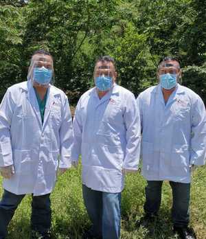 Jugador de americano combate el coronavirus en la Huasteca Potosina (Cortesía)