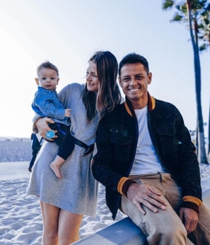 Javier Hernández y Sarah Kohan son padres por segunda vez (Instagram @ch14_)