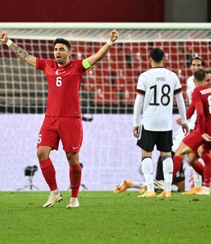 Turquía logró empate de último momento ante Alemania (AFP)