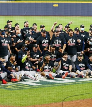 Bravos barren a Marlins (AFP)