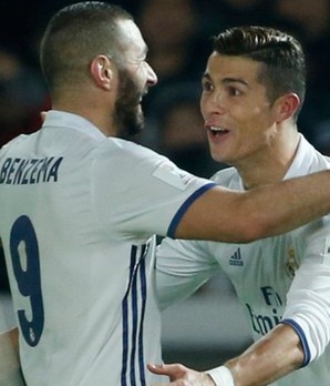 Cristiano Ronaldo y Karim Benzema en el Real Madrid (Reuters)