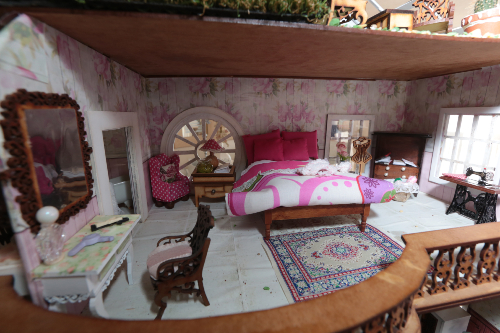 En cada pieza no sólo invierte su tiempo, también su entusiasmo. | Tania Contreras