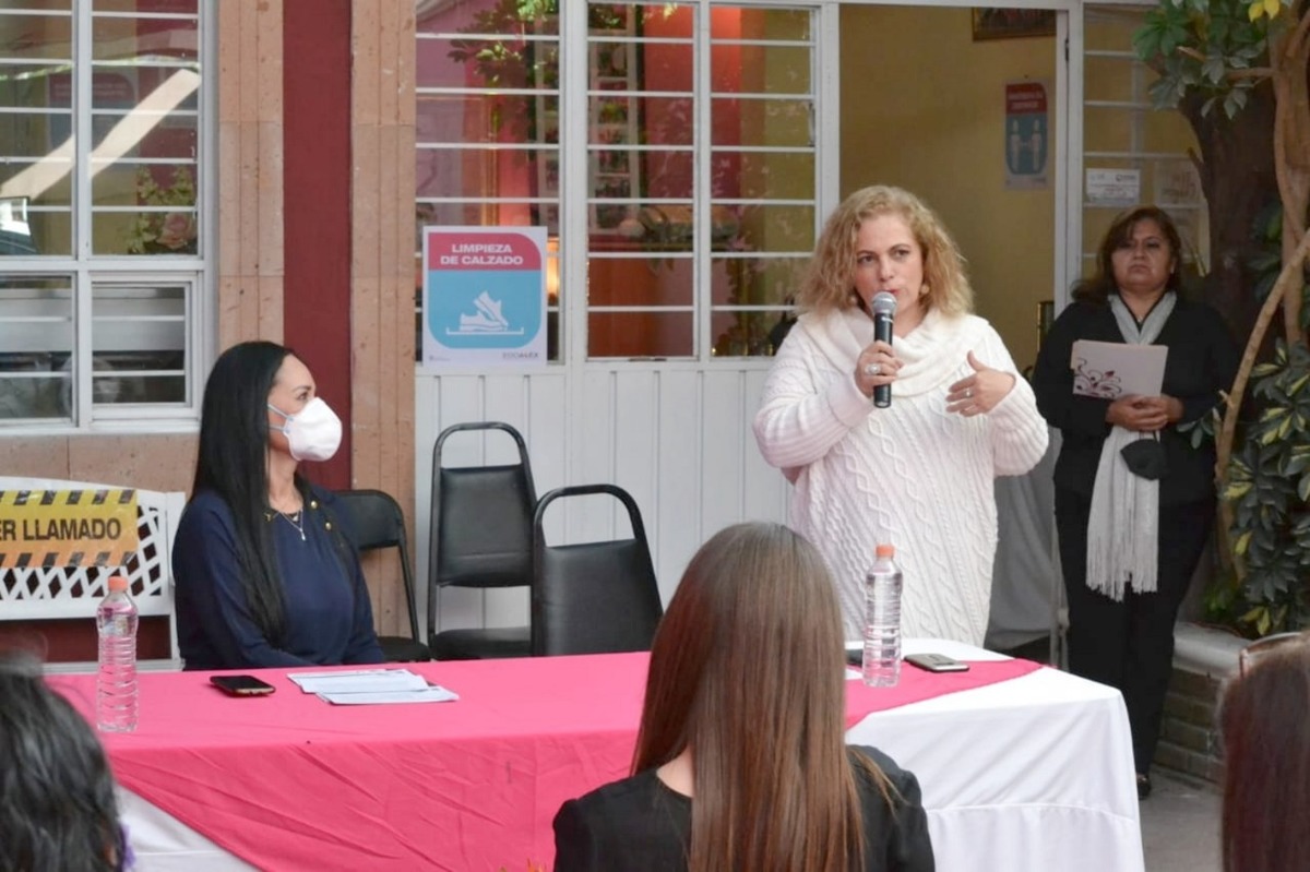 “Estamos obligados a trabajar de manera comprometida": Sánchez Holguín.