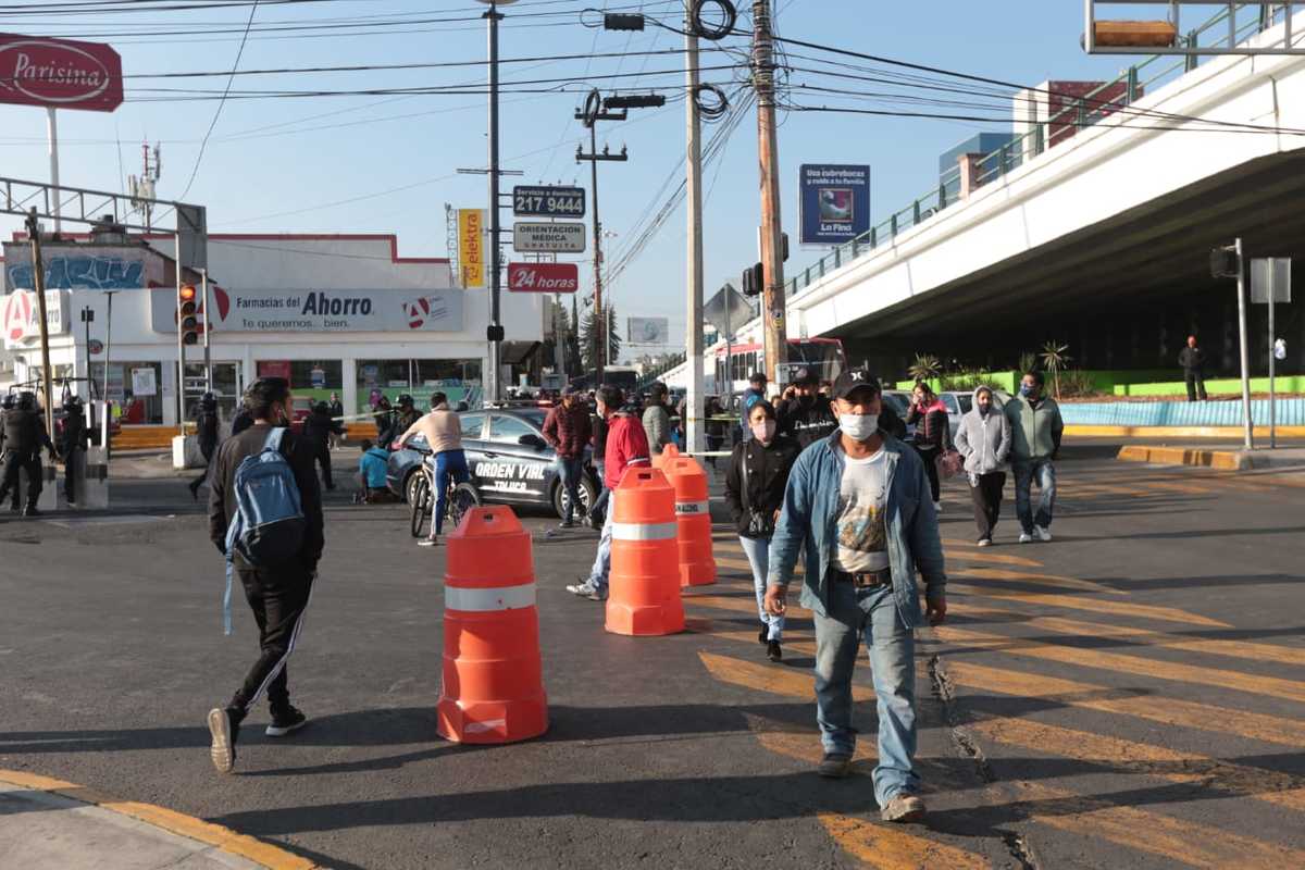 Solo permanecerán abiertos los negocios que comercialicen productores esenciales. | Tania Contreras