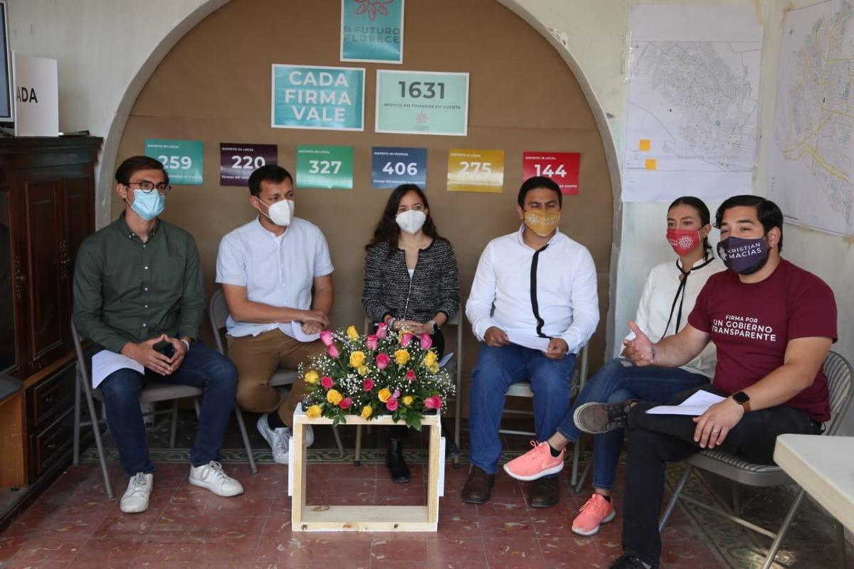 Aspirantes independientes de El Futuro Florece. Foto: Jorge López.