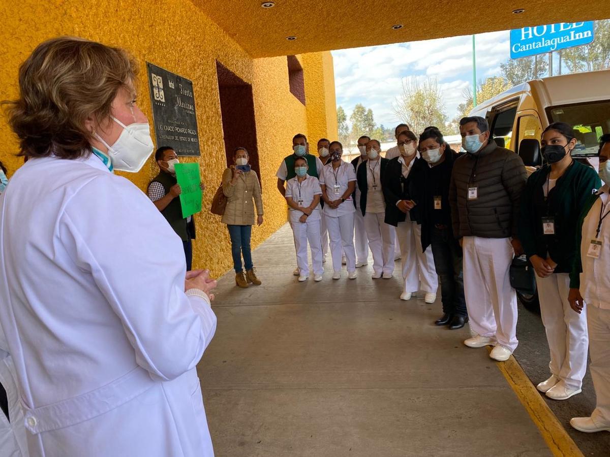 En total son 112 médicos y enfermeras de 18 estados.