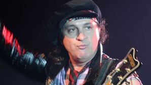 Muere a los 69 años Sylvain Sylvain, guitarrista de New York Dolls. (Instagram)