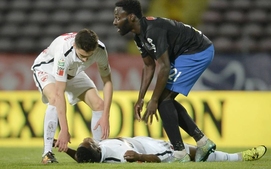 Patrick Ekeng, jugador que murió en el hospital tras sufrir un colapso en la cancha (AP)