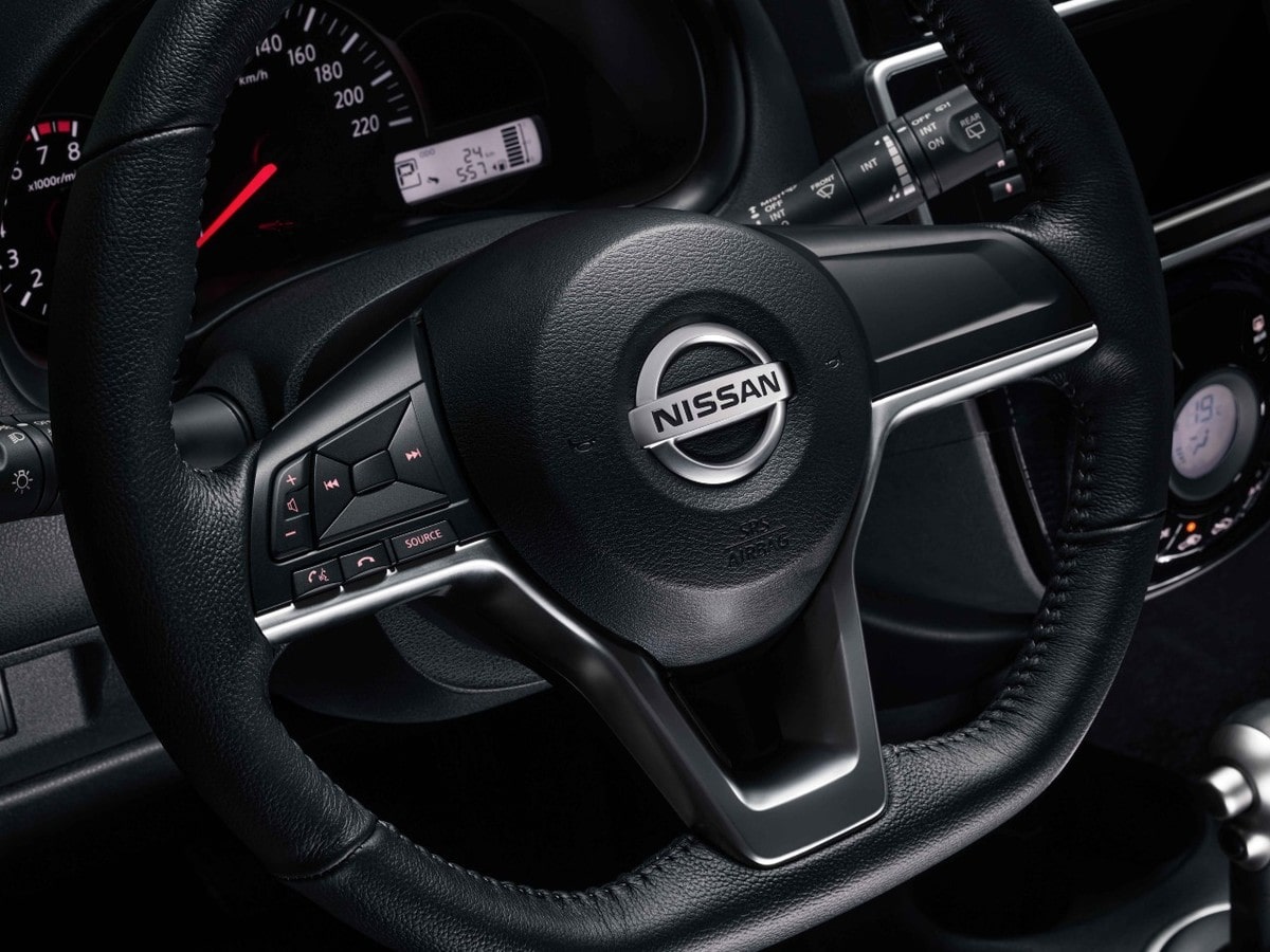 Nissan March 2021
