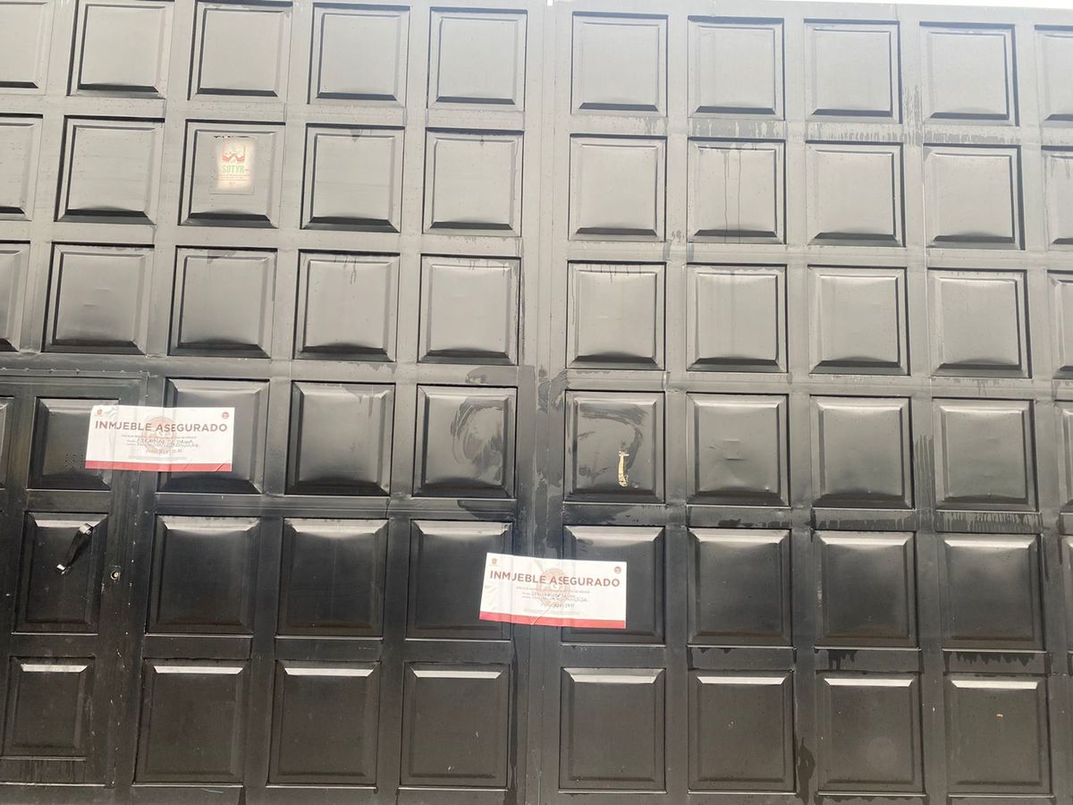 casa robo de estatua