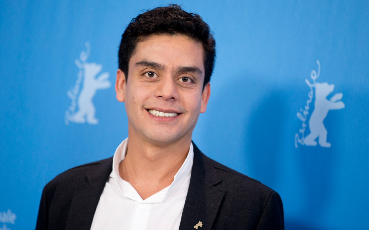 En esta fotografía del 7 de febrero de 2015 director Jayro Bustamante posa durante una sesión de la película Ixcanul en el Festival de Cine de Berlín. La película "La Llorona" de Bustamante es una de las más nominadas a los Premios Platino del Cine y el Audiovisual Iberoamericano que serán entregados el 3 de octubre en Madrid. (Foto AP/Axel Schmidt, archivo)