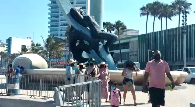Sigue llegando gente a Mazatlán.