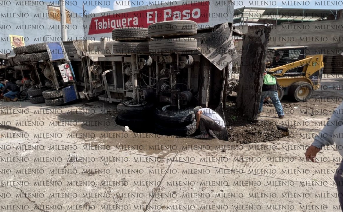 tráiler volcado
