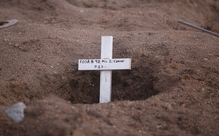 Pandemic increased use of mass graves;  cementaries ran out of space