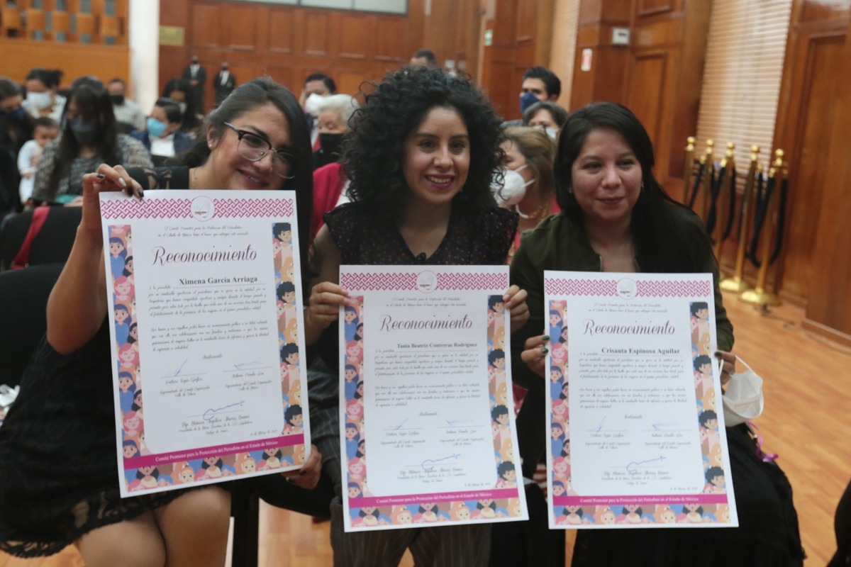 periodistas