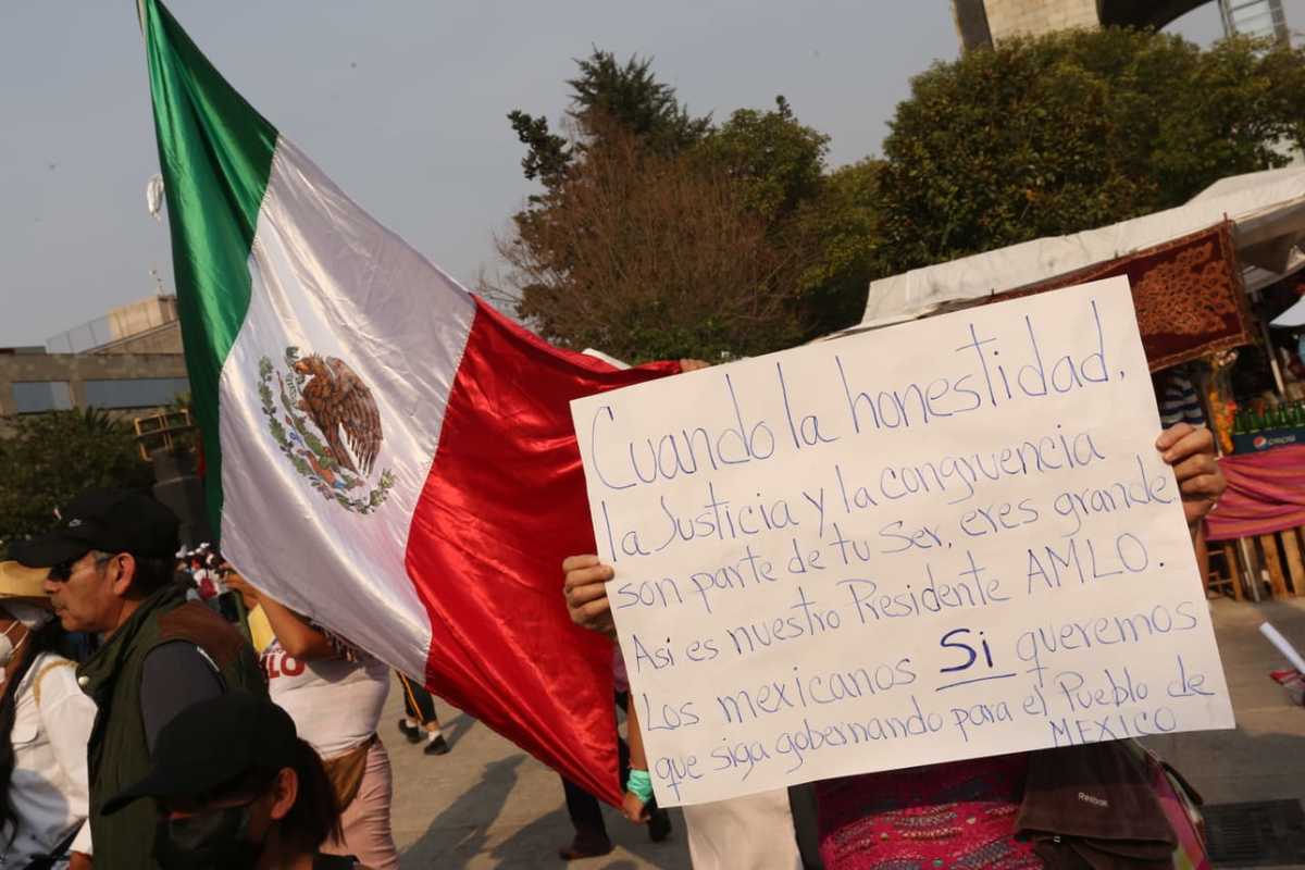 Mitin de reforma eléctrica